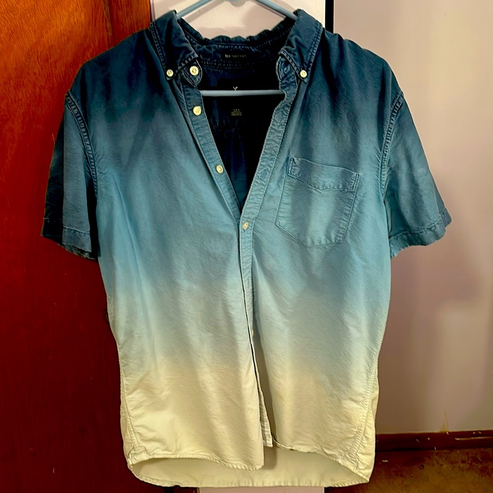 American Eagle button down shirt